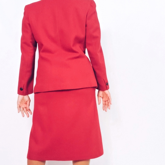 Red Skirt Suit - Picture 3 of 10
